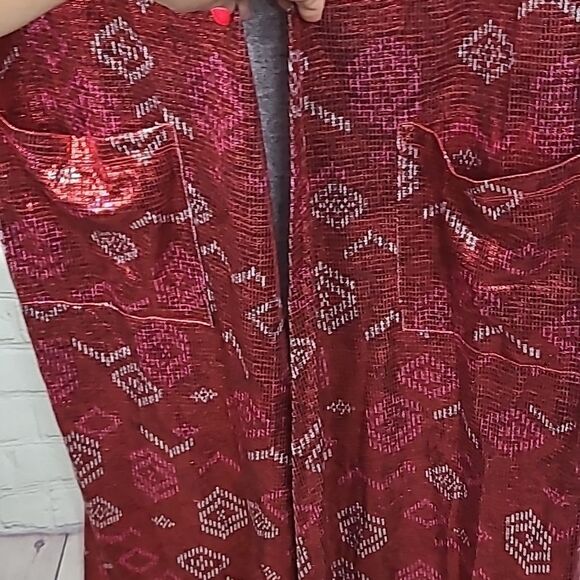 NEW LuLaRoe SARAH Elegant Cardigan Red Foil Metallic Tribal Long Duster Cover Up - Picture 5 of 10